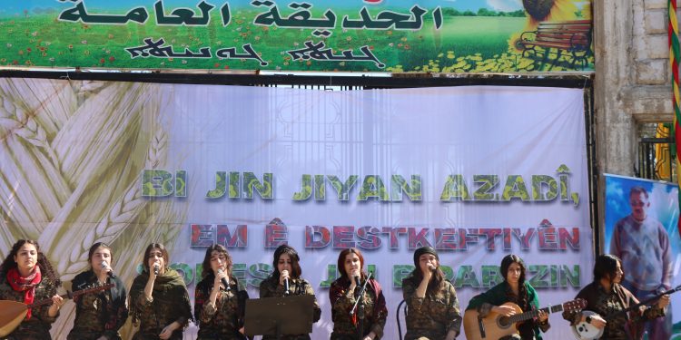‘Bi Jin Jiyan Azadî em ê destkeftiyên Şoreşa Jinê biparêzin’