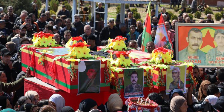 Merasîma şeş pekrewanên azadiyê li Qamişlo hat çêkirin