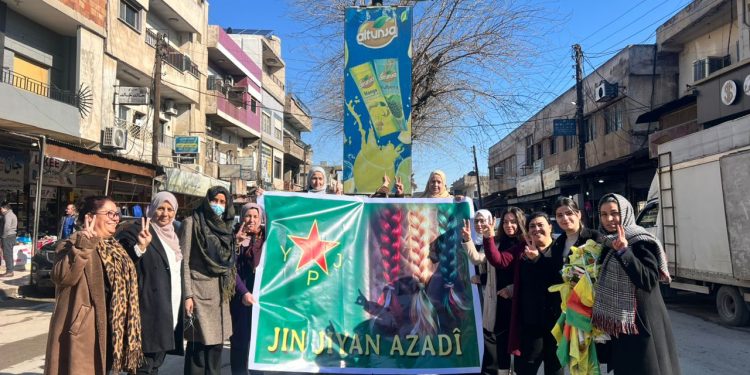 ‘Avakirina Sûriyeke nû bê hebûna jinê ne gengaz e’