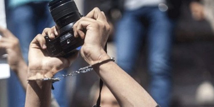 “Rêjîma Îranê girtina rojnamevanan bêguneh kiriye”