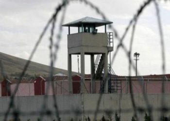 ‘Divê demildest qanûn werin amadekirin û girtiyên azadiyê bên berdan’