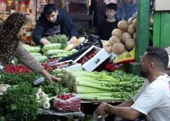 Li Îranê ji ber rewşa şer gelek karker ji karên xwe hatin sekinandin