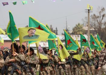 ‘YPJ’ê xeta parastina nasname û hebûnê ye’