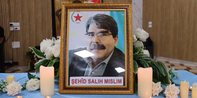Şehîd Salih Muslim di Çilrojiya xwe de hat bîranîn