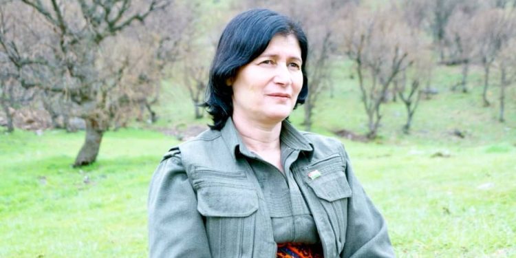 ‘Yektiya gelê Kurd garantiya azadiya hemû gelên Îranê ye’