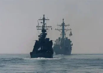 Îran dorpêça li ser Hurmizê tundtir dike