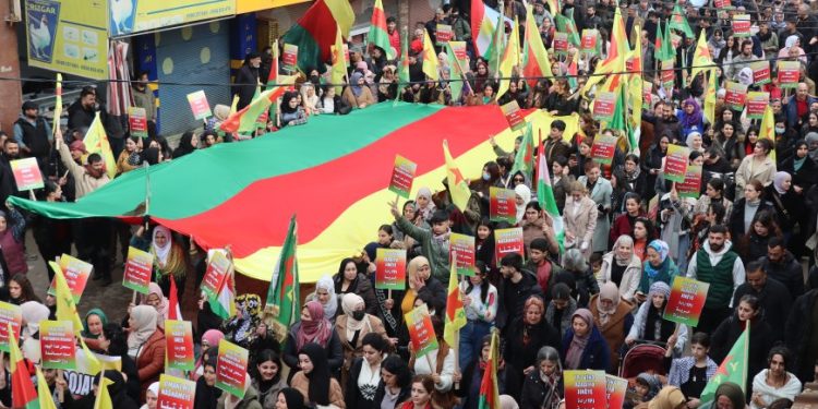 Kurd li Sûriyê ne mêvan in, şirîkên welat in