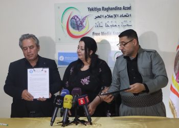 ‘Divê gelê Kurd li dengê rastiyê xwedî derkeve’