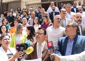 Yekîtiya Parêzeran rakirina zimanê Kurdî ji pankêta Koşka Edaletê şermezar kir