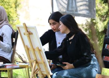  Huner yek ji qadên herî berbiçav ên têkoşînê ye