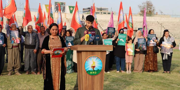 Mecilsa Malbatên Şehîdan bi boneya Roja Zimanê Kurdî daxuyaniyek dan