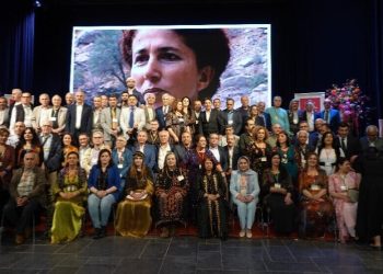 ‘Yekîtî bûye şertek bingehîn ji bo parastina hebûna neteweyî ya Kurd’