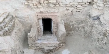 Misir…Goristaneke kevnar ku temenê wê vedgere 3 hezar sal hat vedîtin