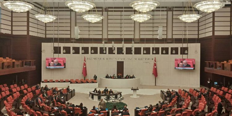 Ebru Gunay: Bo pêşdebirina pêvajoyê garantiya zagonî pêdiviya sereke ye