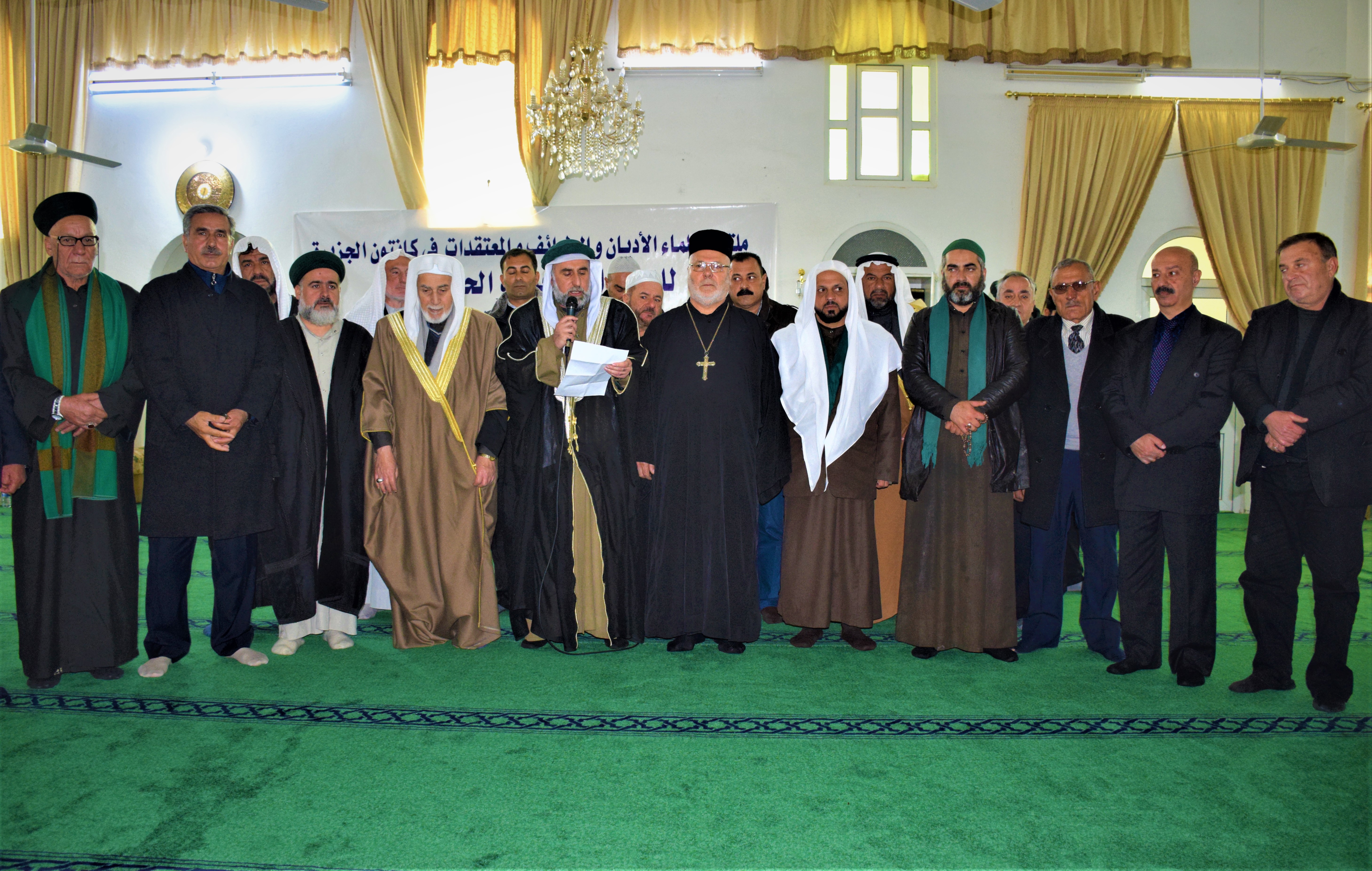 علماء الأديان يُشددون على ضرورة التلاحم الشعبي ومجابهة الاحتلال