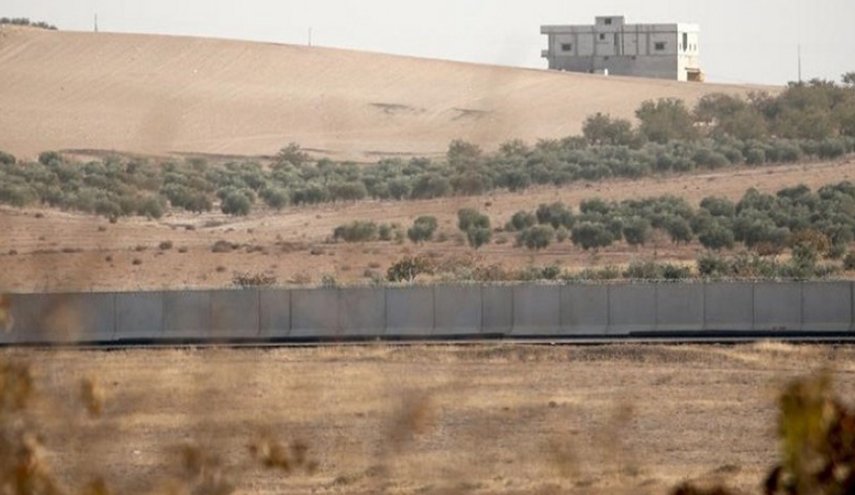 الأحزاب السياسية بالطبقة: “جدار التقسيم سلخٌ لجزء من الوطن وتكريسٌ للاحتلال”