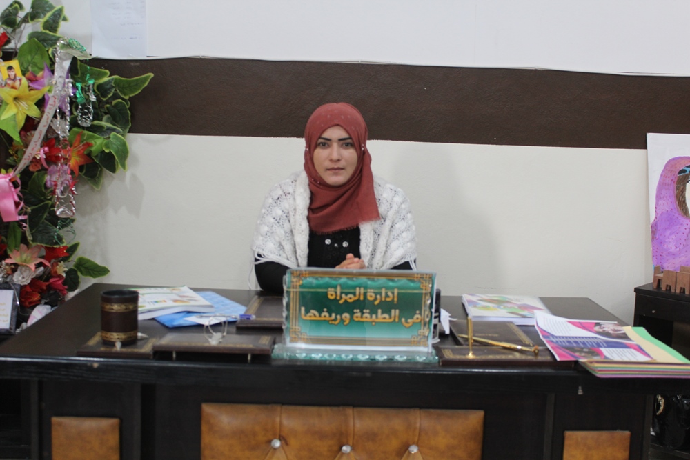 إدارة المرأة بالطبقة.. “تنوع المشاريع الاقتصادية يُزيد من نجاح المرأة”