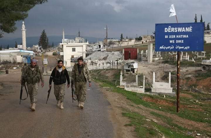 مرتزقة الاحتلال يختطفون مواطنين بينهم نساء في عفرين