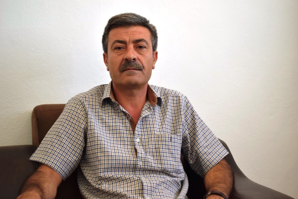 شيخموس أحمد: “عمل المنظمات بطيء والمخيمات بحاجة للدعم لمواجهة الشتاء”