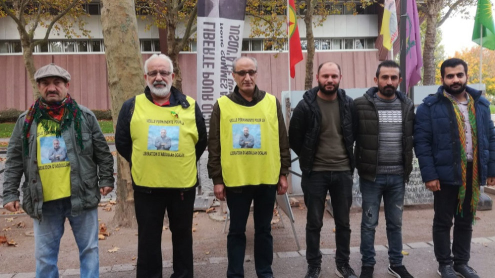 ستراسبورغ: تواصل اعتصام “الحرية لأوجلان” في أسبوعه الـ384