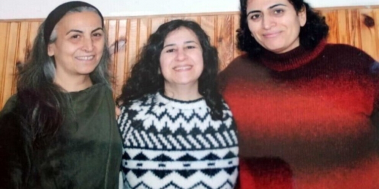 الممارسات التعسفية في السجون التركية تدفع معتقلة إلى الإضراب عن الطعام