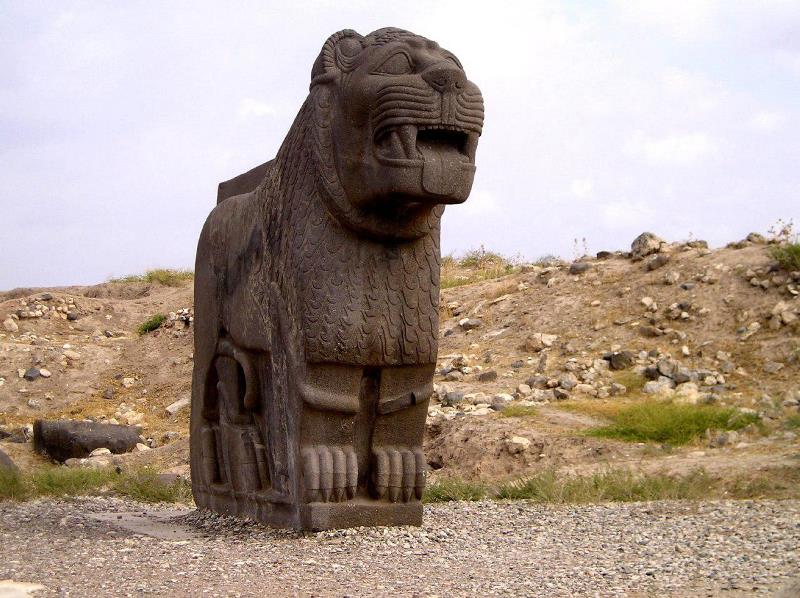 هل تركيا متورطة في تهريب الآثار بمناطق الشمال المحتلة؟