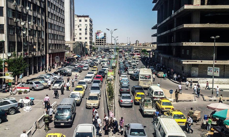 الوضع المعيشي في دمشق.. أرقام صادمة واقتصاد حكومي مختنق