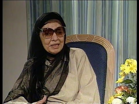 بنت الشاطئ… أول امرأة تحاضر بالأزهر