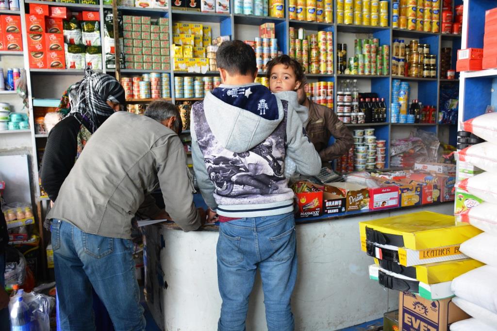 أزمة اقتصادية يعيشها السوريون.. فأين الحلول؟