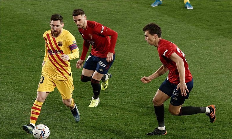 برشلونة يُشعل الليغا بالفوز على أوساسونا