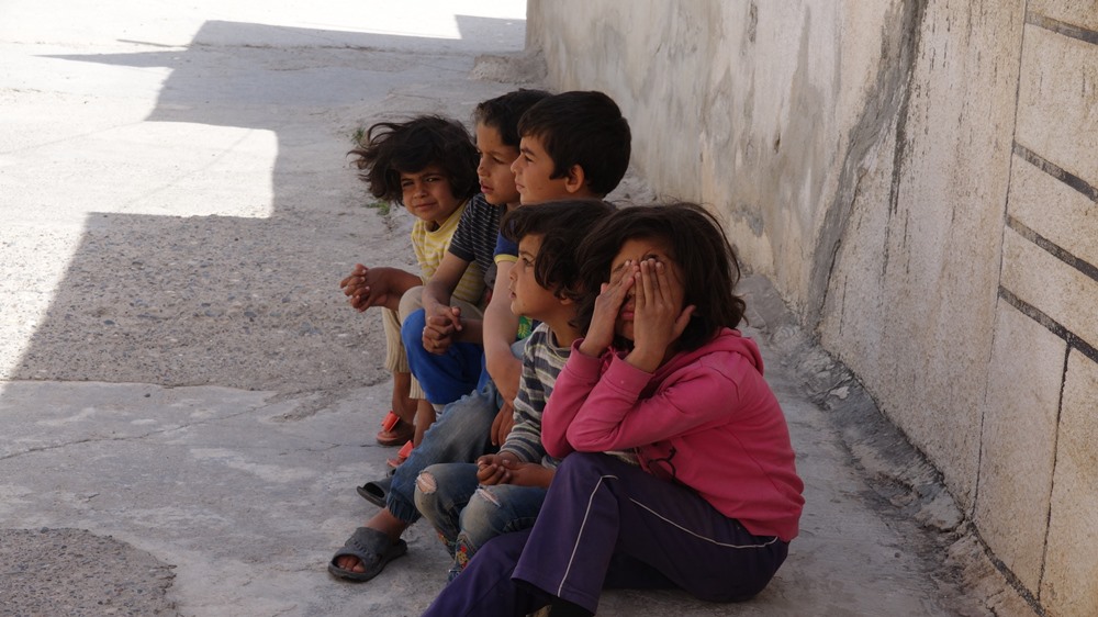 داعش حرمها من أولادها وظلت الجدة مع أحفادها دون مُعيل
