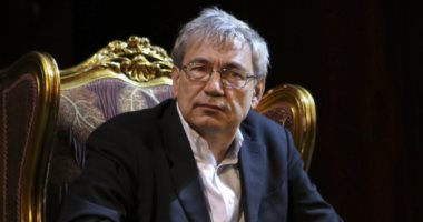 أورخان باموك… أشهر الروائيين وأبرز المعارضين!