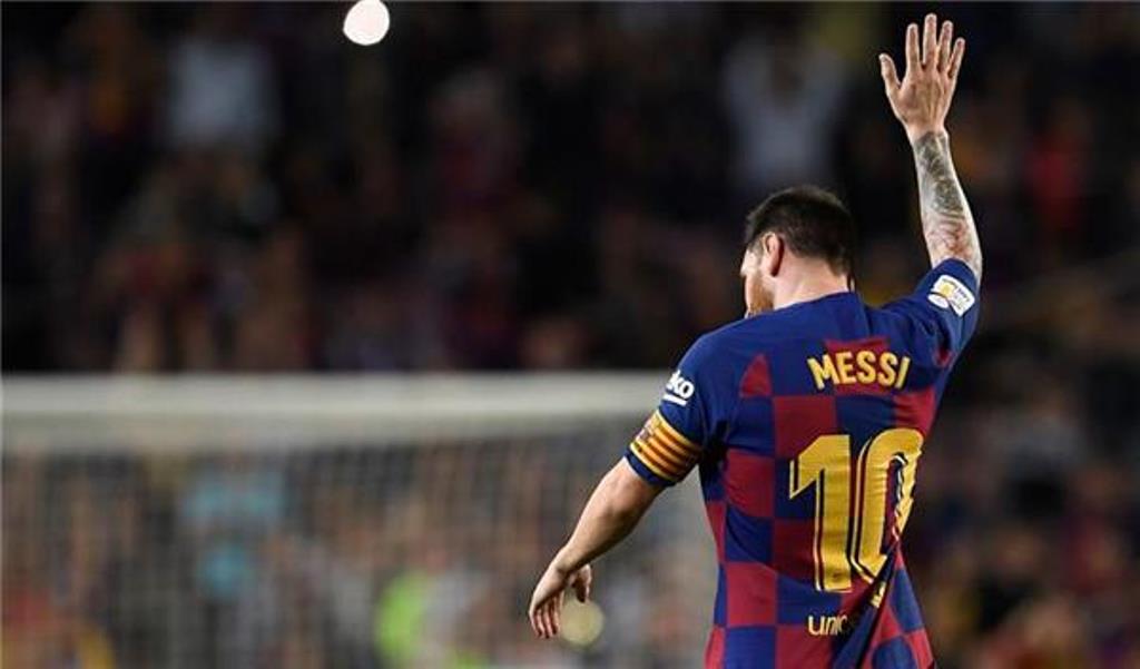 مفاجأة القرن.. برشلونة يُعلِن عدم تجديد عقد ميسي