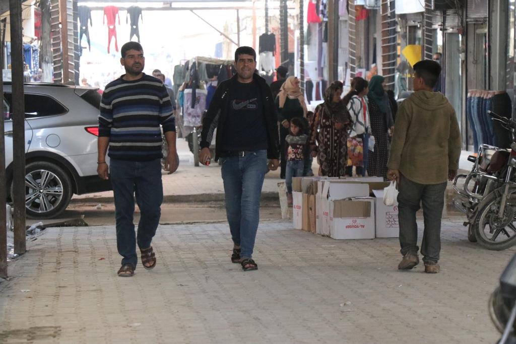 إهمال الأهالي يزيد من تفاقم الوضع الصّحيّ في كوباني