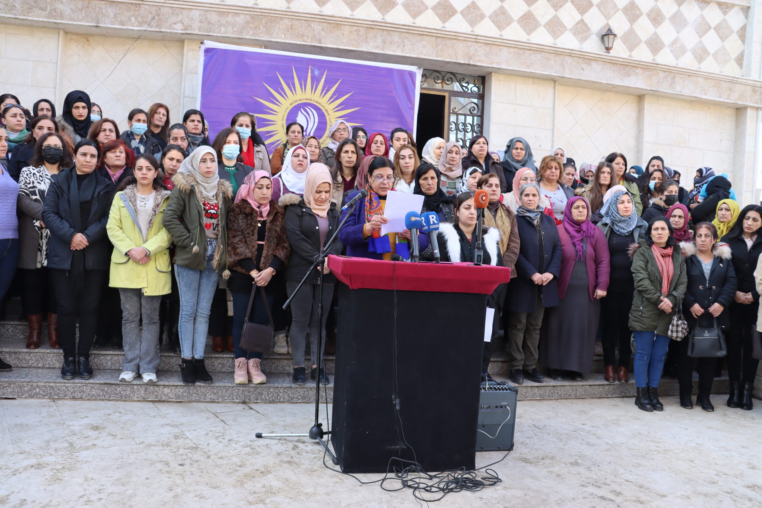 دعماً للمرأة الأفغانية مجلس المرأة “قضية المرأة واحدة أينما وجدت”