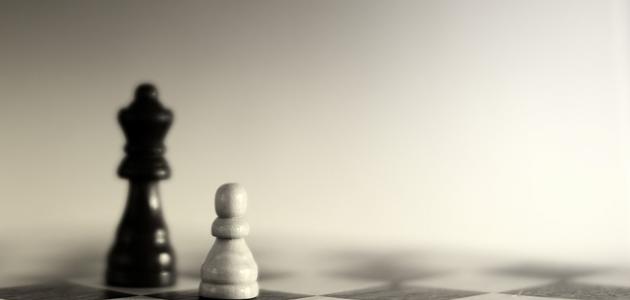 لماذا يتكبّر الإنسان ويتعالى على الآخرين؟