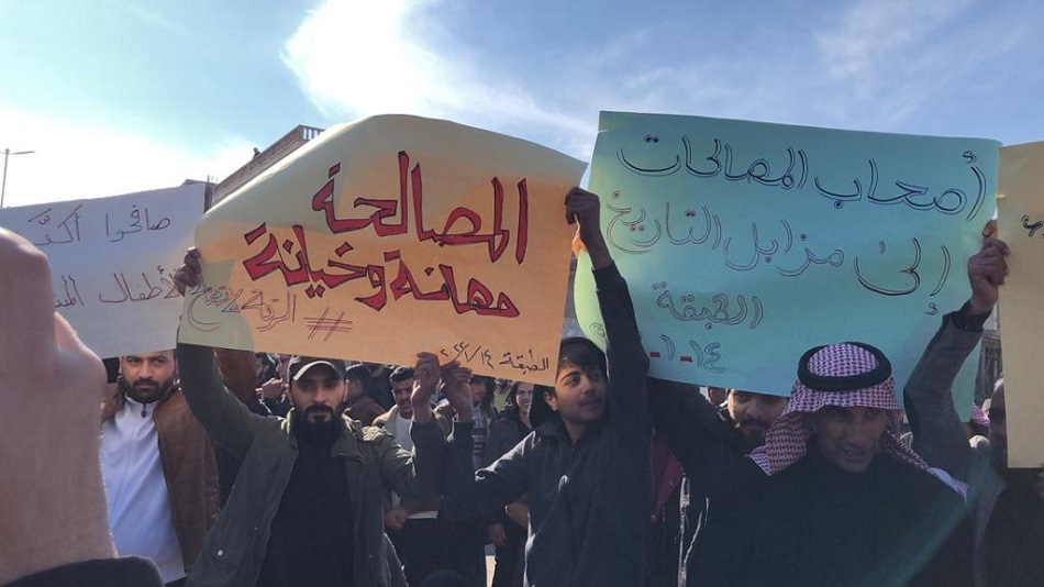 جناة الحرب في دمشق عوضاً عن دفعِ الحسابِ للسورييّن يتصدقون عليهم بالمصالحاتِ!