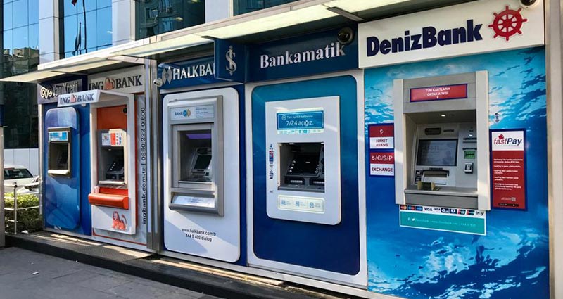 البنوك التركية تلاحق أربعة ملايين مواطن بسبب القروض