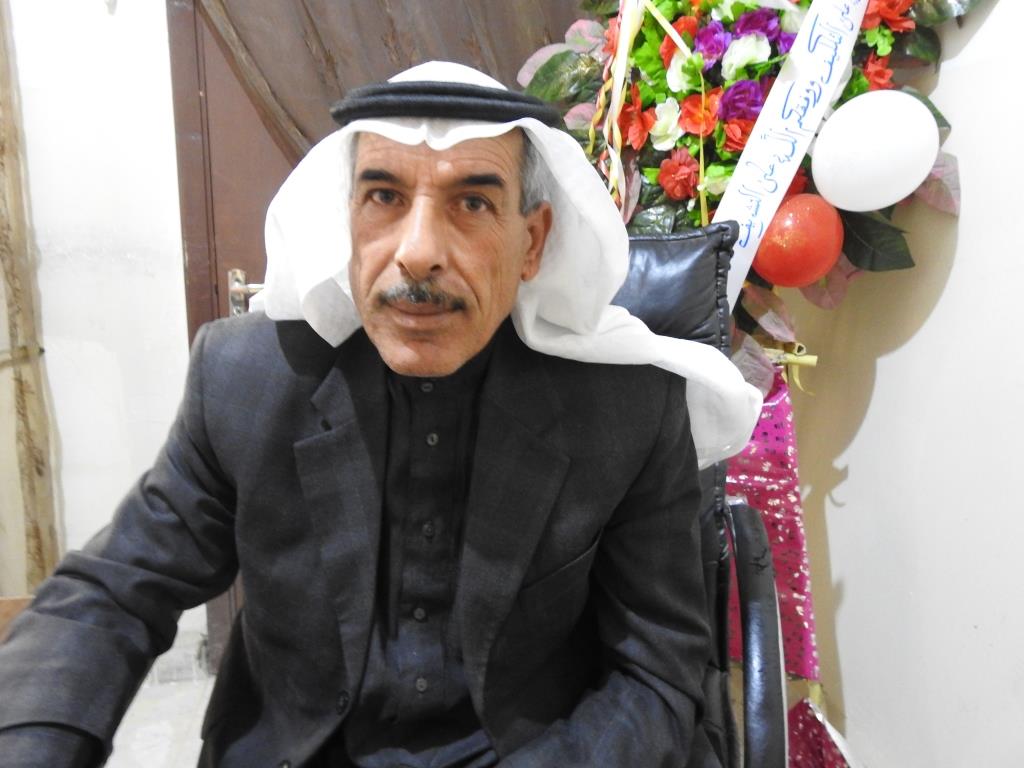 فلاحو الرقة يُباشرون بزراعة محصول القطن وسط غلاء مواد الإِنتاج