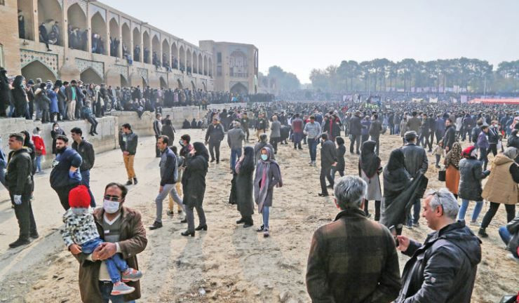 فقط لأنهم احتجوا… الحكم على 22 مواطناً بالسجن160 سنة و1480 جلدة في إيران