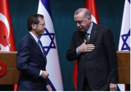 بعد ثلاثة عشر عامًا… أردوغان يتراجع عن أشهر تصريحاته عداءً لإسرائيل