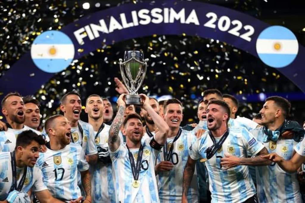 الأرجنتين تُبدِع وتحصد كأس فيناليسيما بفوزٍ مُستحق على إيطاليا