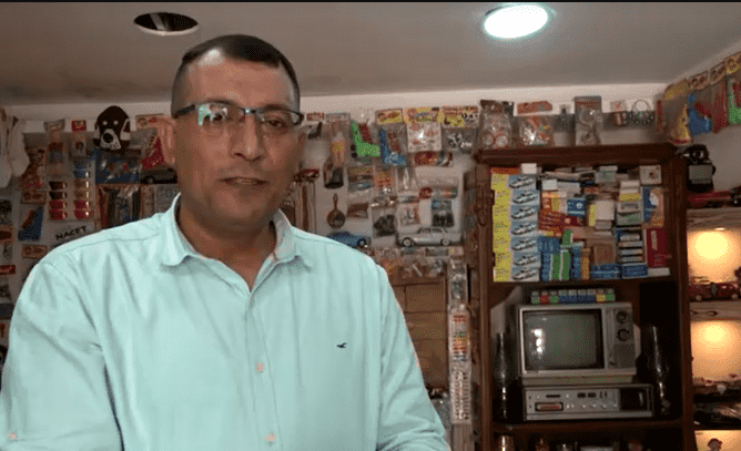 أردني يجمع مقتنيات توثّق التاريخ الاجتماعي للمنطقة
