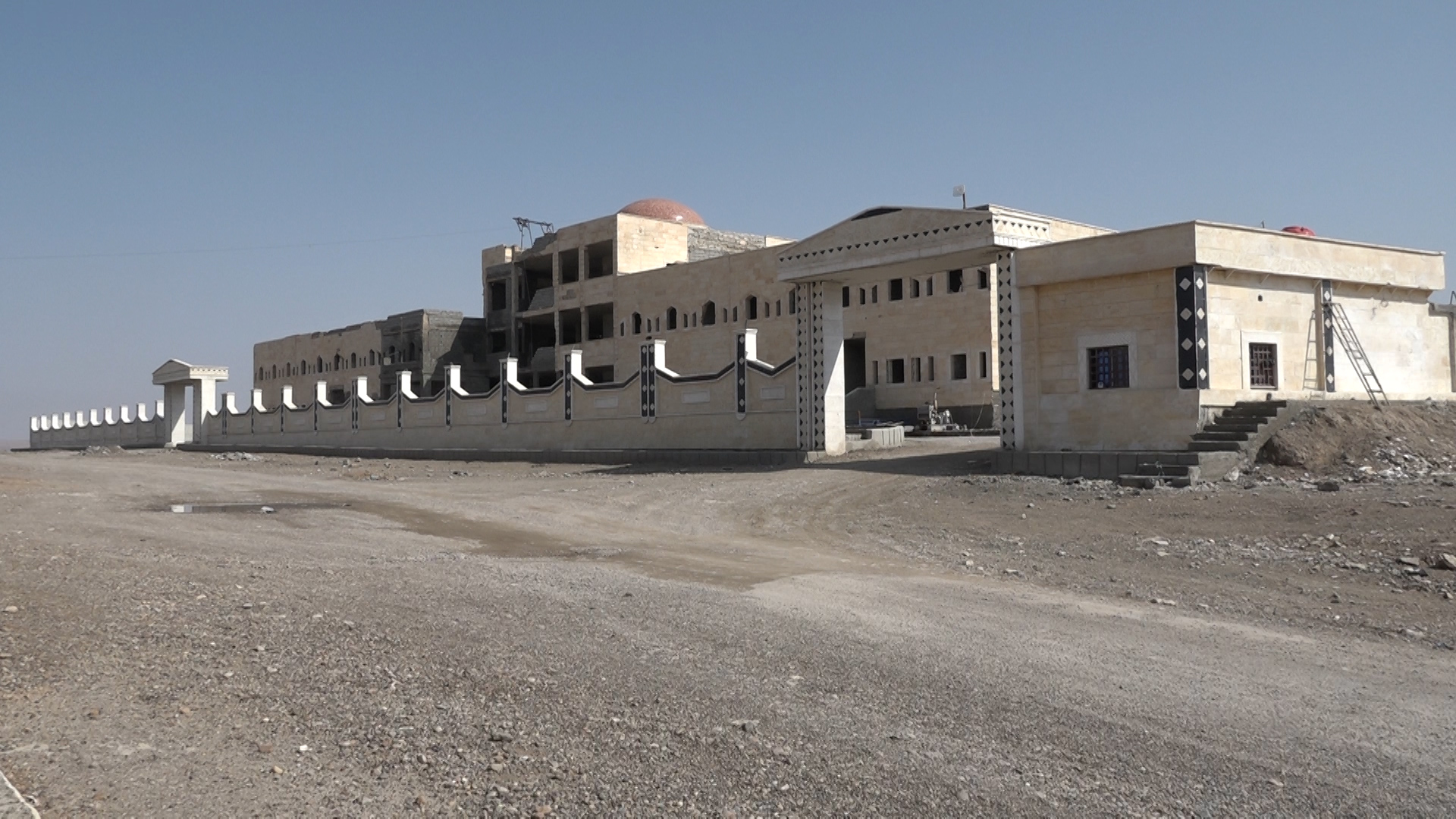​​​​​​​ بهدف تحسين الواقع الصحي.. إعادة تأهيل مشفى الكسرة العام بدير الزور