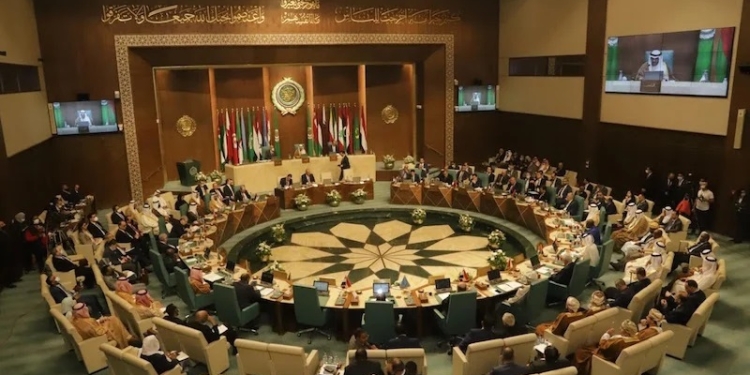 القمة العربية في الجزائر … فرصة العراق لكشف اعتداءات تركيا وإيران وتقوية علاقاته الاقتصادية