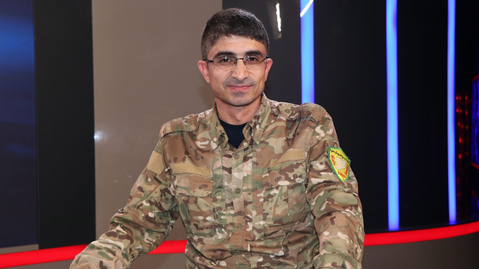 فرهاد شامي: قسد أوقفت العمليات العسكريّة من منطلق الإنسانية والأخلاق