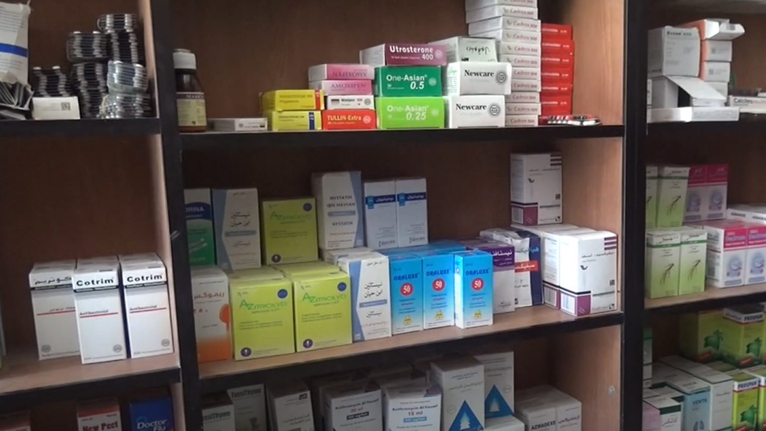 هيئة الصحة بمقاطعة عفرين تُحذّر من نفاد الأدوية في الشهباء