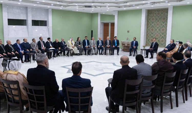 زيارة الوفد البرلماني العربي لدمشق ومصير الائتلاف السوري