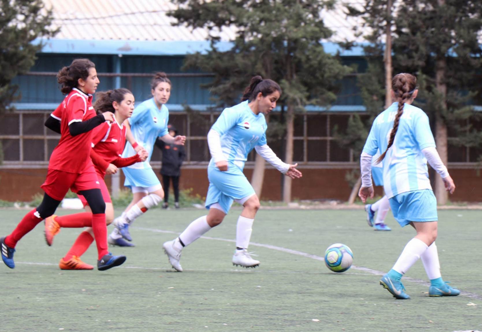 أداء رائع من سيدات عامودا والهلال في الدوري السوري للسيدات