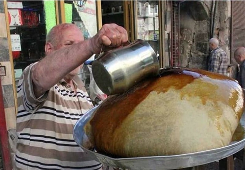العرقسوس لا غنى عنه في رمضان بسوريا